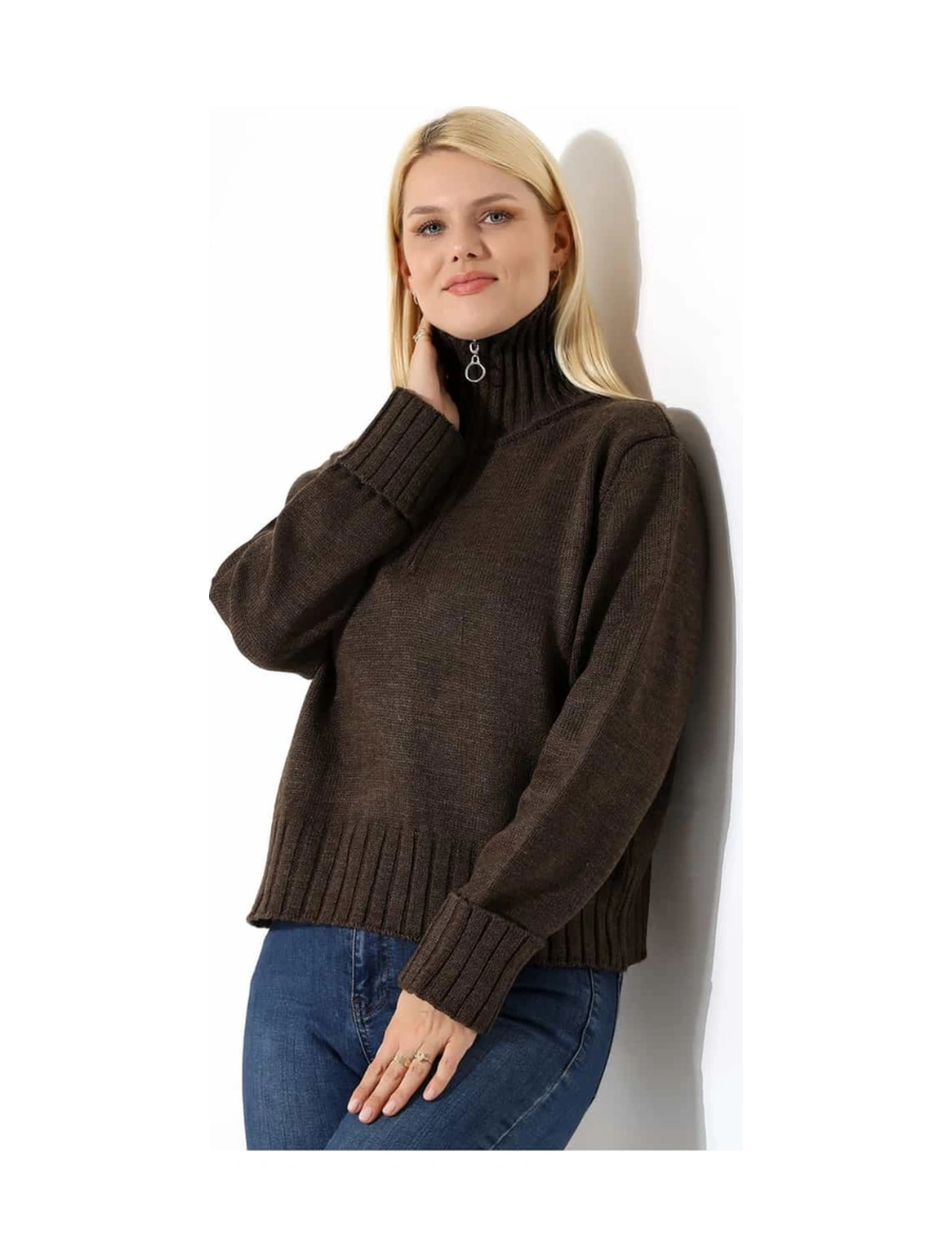 Yüksek Yaka Fermuarlı Triko Kazak Kahverengi