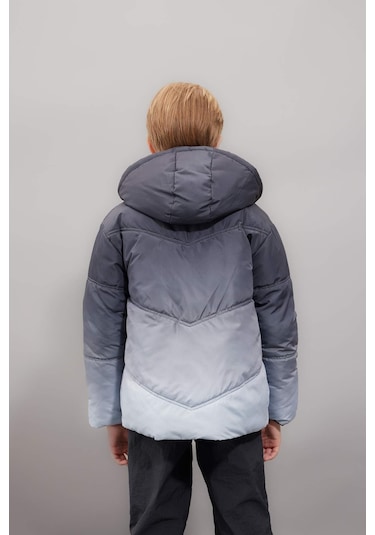 DeFacto Erkek Çocuk Su İtici Çift Taraflı Kapüşonlu Şişme Mont C5635A824WNAR31
