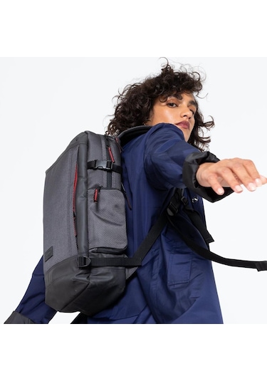 Eastpak Tecum M Cnnct Accent Grey Notebook Laptop Sırt Çantası Ek Gri