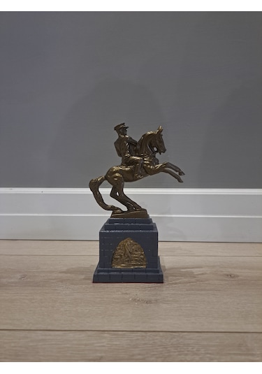 Onur Anıtı Biblo - Büyük Boy