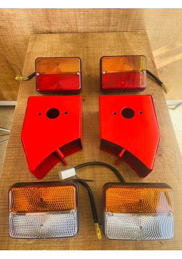 Massey Ferguson Tüm Traktörler Uyumlu Yarım Çamurluk Lambaları Ve Ayakları Komple Takım