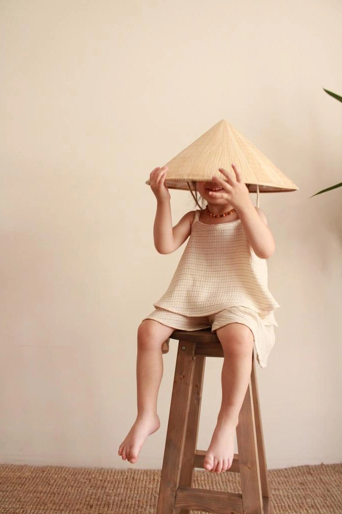 Bej Çizgili Volanlı Kız Askılı Ve Şort Takım KREM