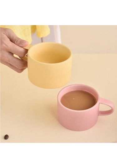 Kahve Kupa Seramik Süt Latte Kupası Sevimli Tumbler Bardaklar Avrupa Tarzı Saf Renk Çift Seramik Kupa Yaratıcı Hediye Drinkware Kupalar Pembe Ahşap