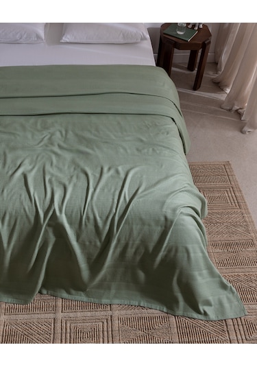 Madame Coco Mathilda King Size Pamuklu Ecocell Düz Pike - Haki 8684427307939 Çok Renkli