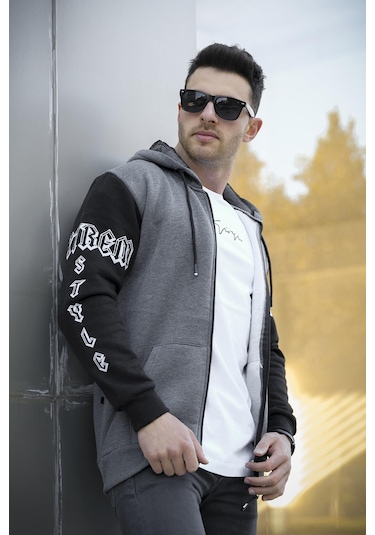 Oksit Extrem Pamuklu Üç İplik Şardonlu Fermuarlı Kapüşonlu Kol Baskılı Slim Fit Erkek Sweatshirt Oksit Extrem Pamuklu Üç İplik Şardonlu Fermuarlı Kapüşonlu Kol Baskılı Slim Fit Erkek Sweatshirt