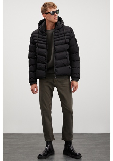 Allan Erkek Su Geçirmez Fermuarlı Kapüşonlu Kol Arma Ve Cep detaylı şişme Siyah Mont