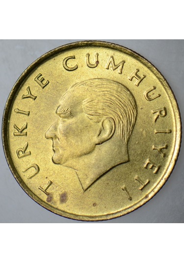 500 Lira 1990 Lekeli Çilaltı.