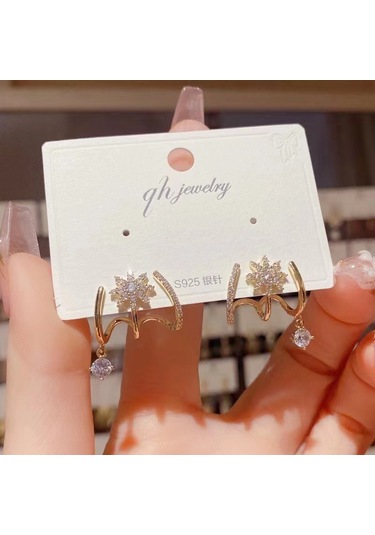 Wezone Küçük Tasarım Zirkonlu Sekiz Yıldızlı Moda Küpeler - Elegan Kadınlar İçin Dayanıklı Ve Şık Takı Diğer