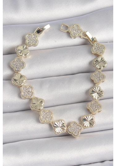 Pirinç Gold Renk Zirkon Taşlı İşlemeli Yonca Model Vıp Seri Exculusive Kadın Bileklik Çok Renkli
