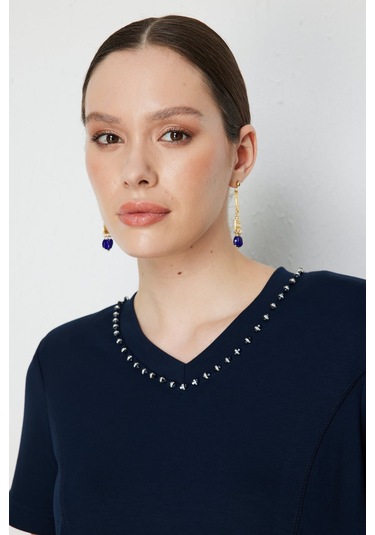 On Kadın Yakası Taşlı Vatkalı Bluz 76415 Lacivert