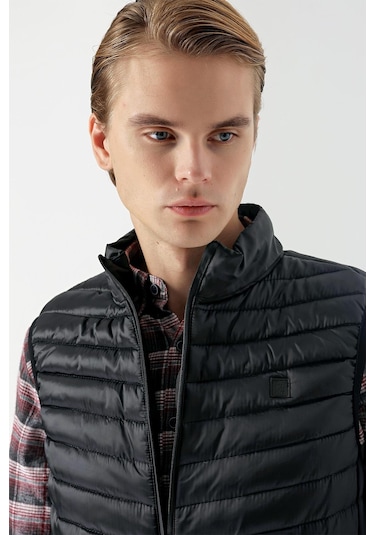 İmza Siyah Dik Yaka Dolumlu Casual Şişme Yelek 1009235153-Siyah