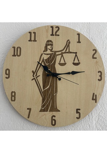 Pelince - Justitia Adalet Terazisi - Ahşap Duvar Avukat Saati Kişiselleştirilebilir - Açık Ahşap - 40 Cm Ahşap