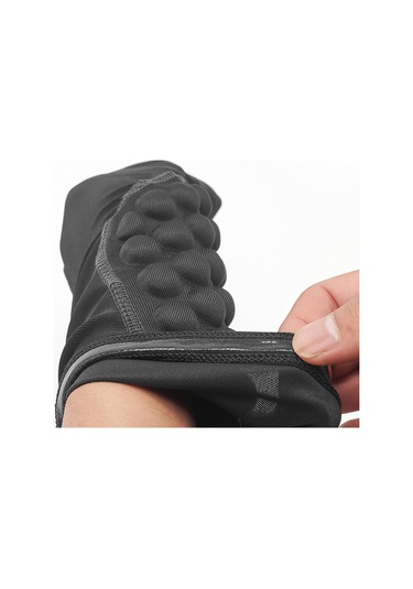 Geeksen 1 Ürün İngilizce Açıklaması: Türkçe Başlık Siyah