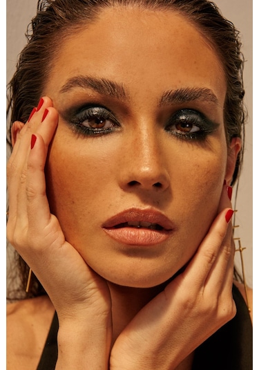 Alix Avien Uzun Süre Kalıcı Suya Dayanıklı Bulaşmayan Siyah Göz Kalemi Smoky Eye Pencil Pencil Black