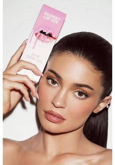 Kylie Glossy Lip Kit Dudak Kalemi Ve Parlatıcı Set Kylie 808 Kylie