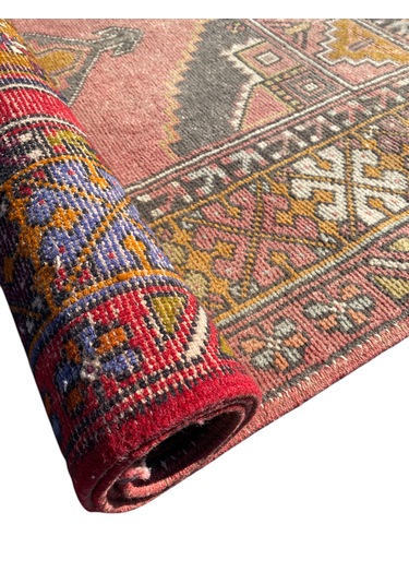 El Dokuma Eskitme Ortaköy Halısı 108x171 Vintage Halı Çok Renkli