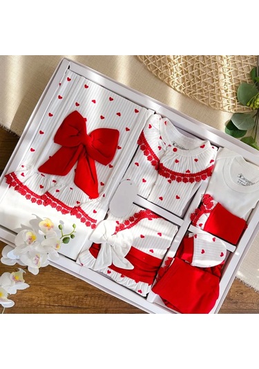 Dantel Yaka 10 Parça Kız Bebek Hastane Çıkışı Kutulu Kırmızı
