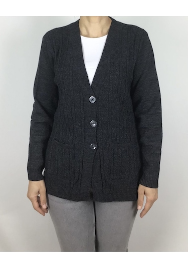 Önü Düğmeli Cepli Yünlü Kısa Anne Hırka Gri