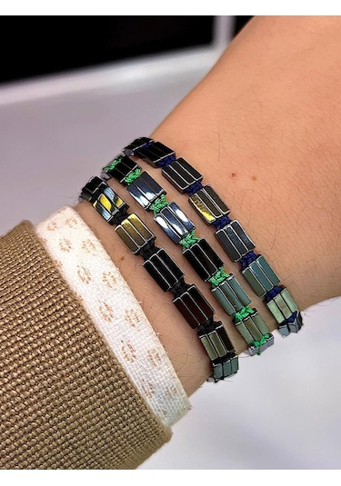 Nursaat 3'lü Siyah-Yeşil-Lacivert Düz Hematit Taş İpli Makrome Örgülü Kombin Taş Bileklik Çok Renkli