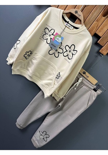 Çiçekli Kanguru Cepli Kız Çocuk 2'li Takım Bej