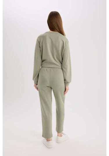 DeFacto Regular Fit Esnek Belli Cepli Basic Düz Pantolon E1954AX25SPKH499