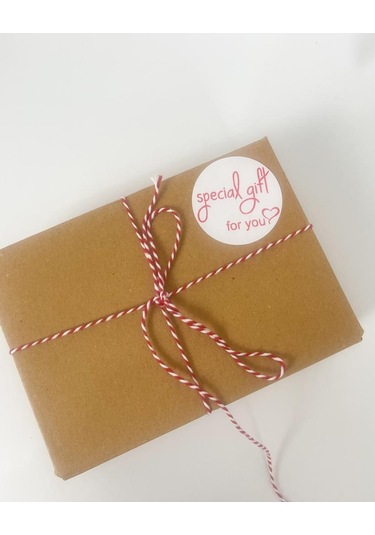 Special Gift You Kalpli Kırmızı Yazılı 4 cm Yuvarlak Etiket 120 Adet