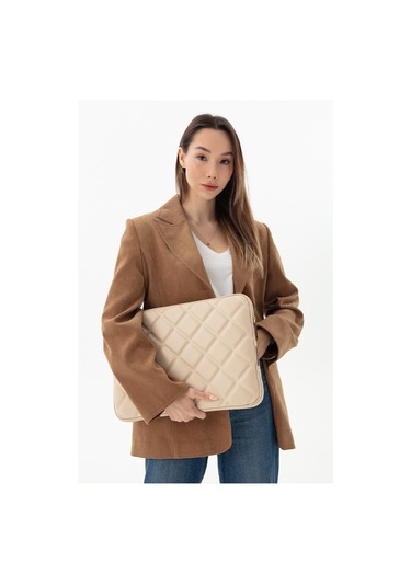 Kapitone Laptop Kılıfı 15.6 & 16 İnç Bej