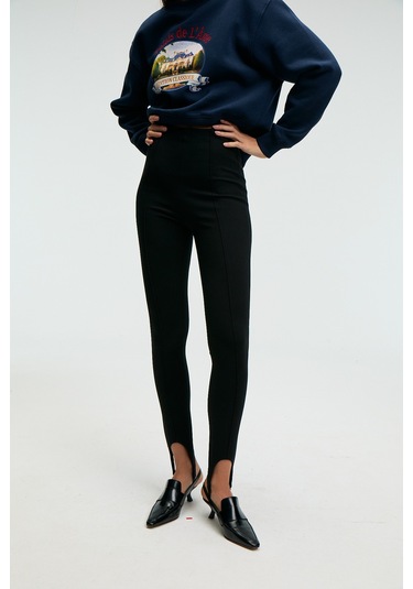 Grımelange Rysanne Kadın Esnek Kumaşlı Slim Fit Paçası Lastik Detaylı Siyah Pantolon Siyah