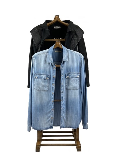 Melada Mobilya Gürgen Çift Tepeli  Cilalı Ceviz Double 145 Cm Dilsiz Uşak Ceviz