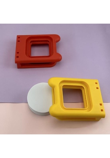 Kırmızı Ekmek Kesici Verimli Paslanmaz Çelik Sandviç Kesici Kullanımı Kolay Çıkarılabilir Bıçak Gıda Sınıfı Ev Sandviç Makinesi