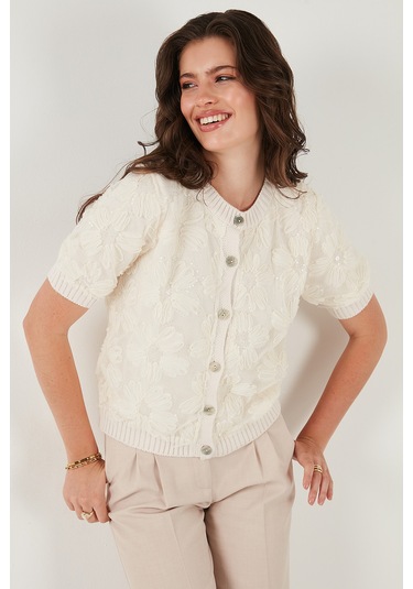 Lela Premium Regular Fit Bisiklet Yaka Tüllü Çiçekli Kısa Kollu Bayan Hırka 680Hi00386 Ekru