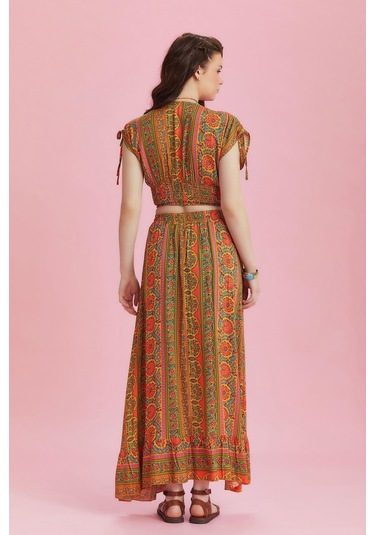 Derin Ön Yırtmaçlı Fırfırlı Uzun Çingene Etek 001