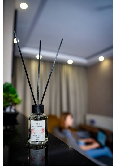 Vivaldi Home Japon Kiraz Çiçeği Çubuklu Oda Kokusu Esansiyel Uçucu Yağ 50 ML