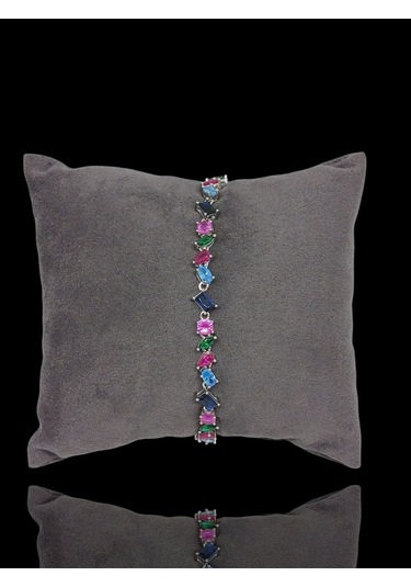 Karışık Kesim Renkli Taşlı Asimetrik Tasarımlı 925 Ayar Gümüş Bileklik Göz Alıcı Trend Model Gümüş