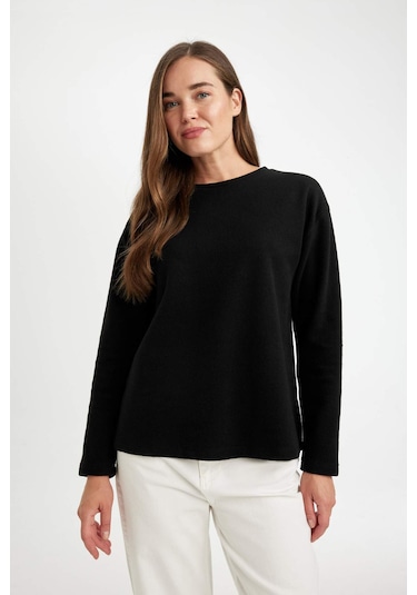 Defacto Regular Fit Bisiklet Yaka Selanik Kumaş Basic Düz Uzun Kollu Tişört D0359AX24AUBK81 Siyah Defacto Regular Fit Bisiklet Yaka Selanik Kumaş Basic Düz Uzun Kollu Tişört D0359AX24AUBK81 Siyah