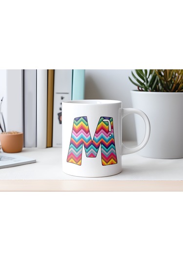 M Harfi Renkli Zigzag Desenli Kupa Bardak - Afrika Tarz Etnik Tasarım Kupa - Kişiye Özel Beyaz