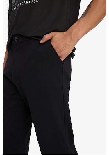 DeFactoFit Slim Fit Dar Kesim Çift Cepli Standart Paça Esnek Multifonksiyonel Sporcu Jogger D7808AX25SPBK81