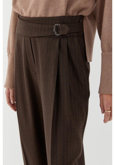 Kemer Tokalı Pileli Pantolon Kahverengi Kahverengi