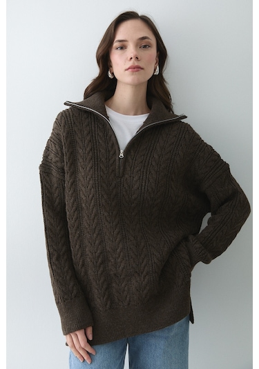 Kahverengi Saç Örgülü Fermuarlı Kazak - 251066 Kahverengi