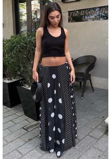 Madmext Siyah Çoklu Puantiye Desen Maxi Etek Mg2839