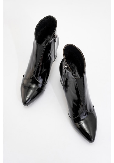 Finda Siyah Rugan Hakiki Deri Kadın Kalın Topuklu Bot Siyah Rugan