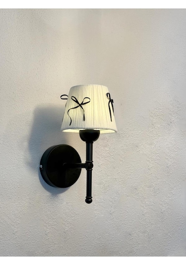 Krem Kadife Süet Siyah Fiyonk Kurdele Siyah Kablosuz Pilli Aplik Krem