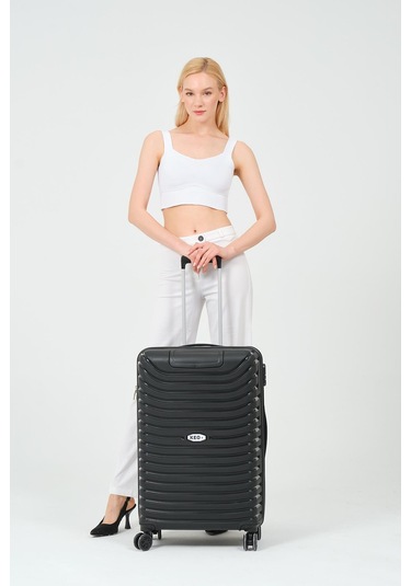 Keo-plus Siyah Orta Boy Silikon Kırılmaz Pp Valiz Siyah