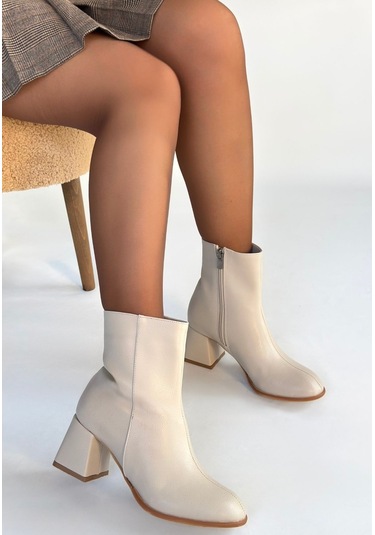 Tendy Bej Cilt Topuklu Bot Çok Renkli