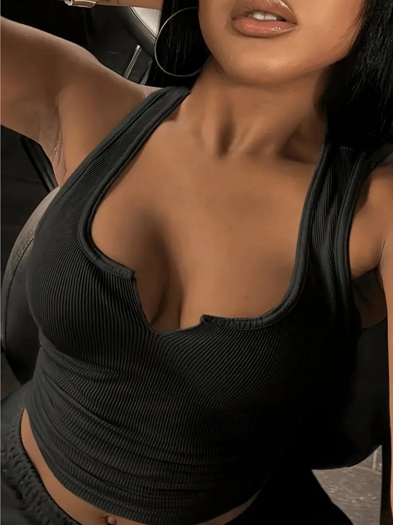 Nova Bazaar Kadın Kolsuz V Yakalı Kaşkorse Bluz Siyah