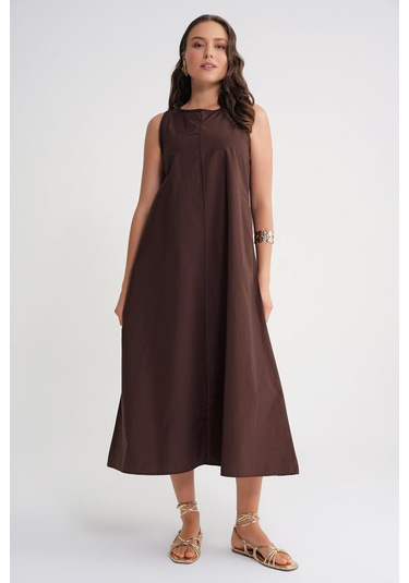 4690 Kadın Bisiklet Yaka Sıfır Kol Midi Paraşüt Elbise Kahve Kahve