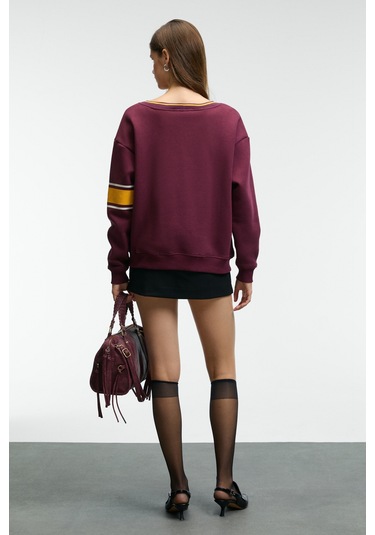 Grımelange Dıvıne Kadın V Yakalı Nakış Ve Patch Detaylı Bordo Sweatshirt Bordo