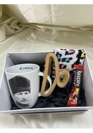 Atatürk Temalı Kupa Hediye Kutusu Öğretmenler Günü Hediyesi Anlamlı Ve Şık Hediye Seti -