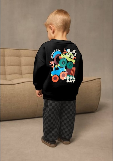 Erkek Çocuk Siyah Renk Araba Baskılı Sırt Detaylı Sweatshirt Kareli Jogger Eşofman Alt Üst Takım Siyah