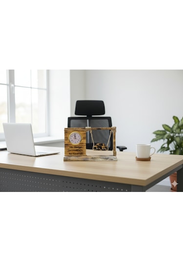 El Yapımı Ahşap Salıncaklı Masa Saati Koleksiyondan Ahşap